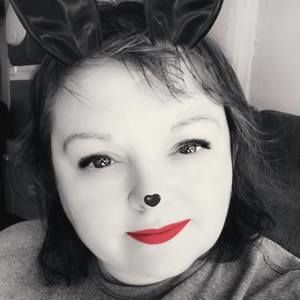 Meet your Posher, Joy